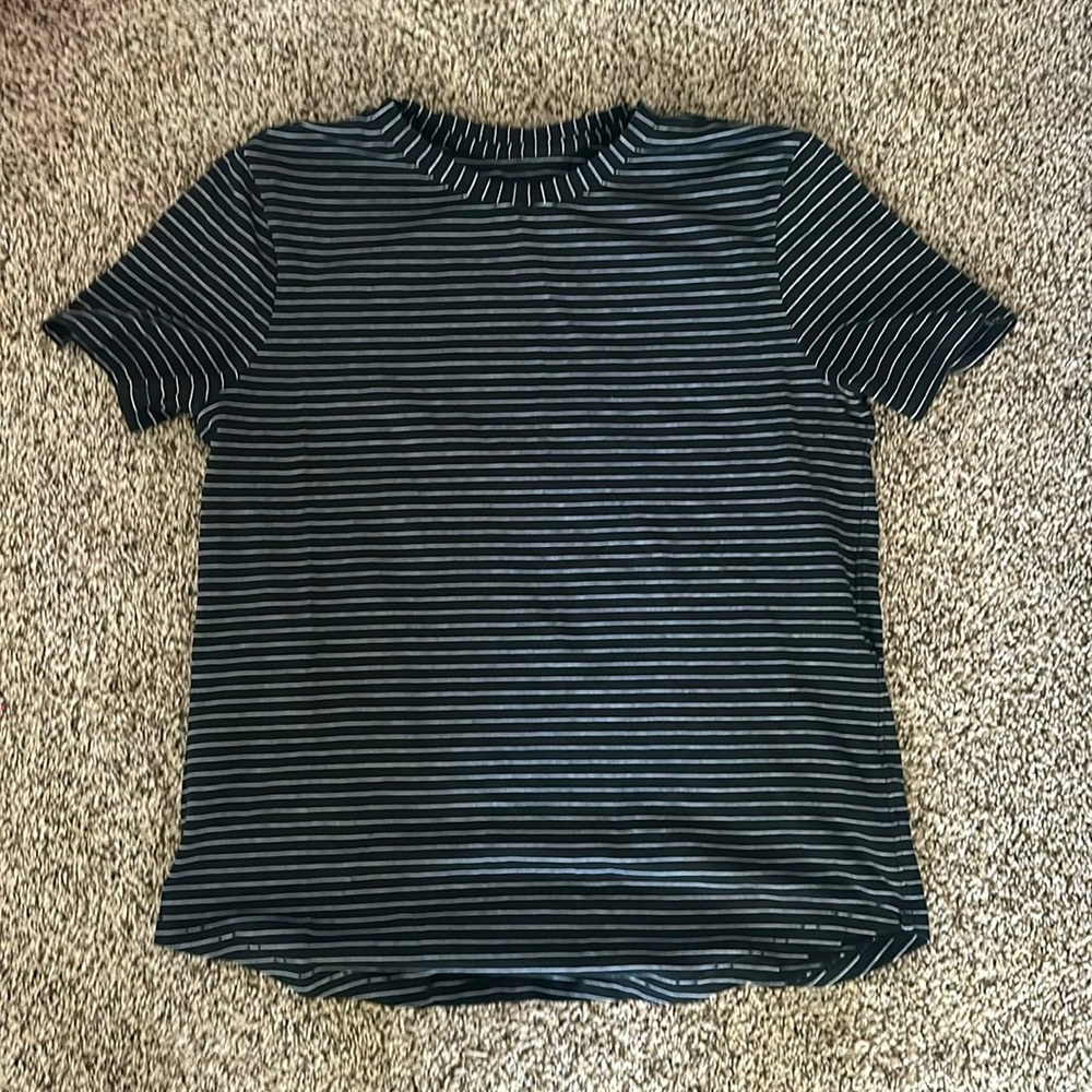 lululemon top size 6
